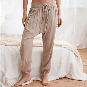 Aerie Beach Harem Pant L